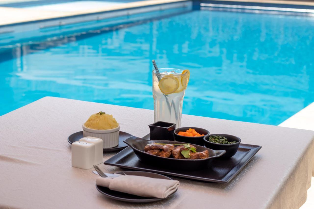Hotel Waterbuck 나쿠루 외부 사진